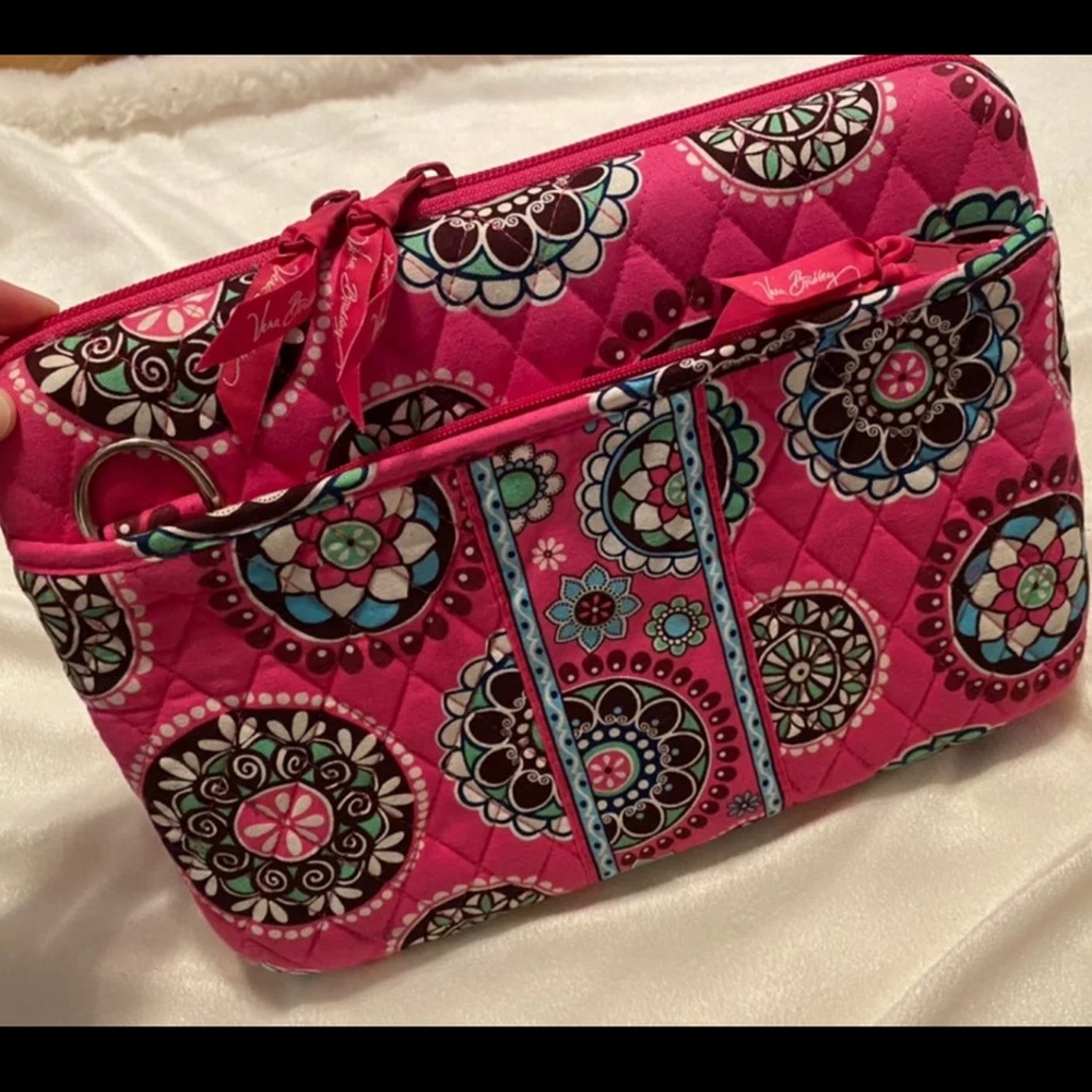 Vera Bradley Tablet Bag - Picture 1 of 5